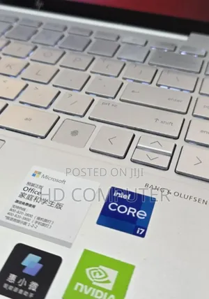 New Laptop HP Envy X360 16GB Intel Core I7 SSD 1T