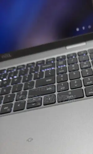 New Laptop Dell 16GB Intel Core I7 SSD 512GB