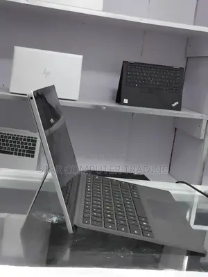 New Laptop Microsoft Surface Pro 6 8GB Intel Core I7 SSD 256GB