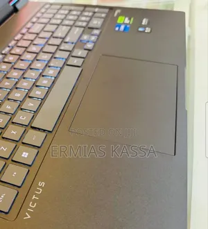 New Laptop HP Victus 16 16GB Intel Core I7 SSD 1T