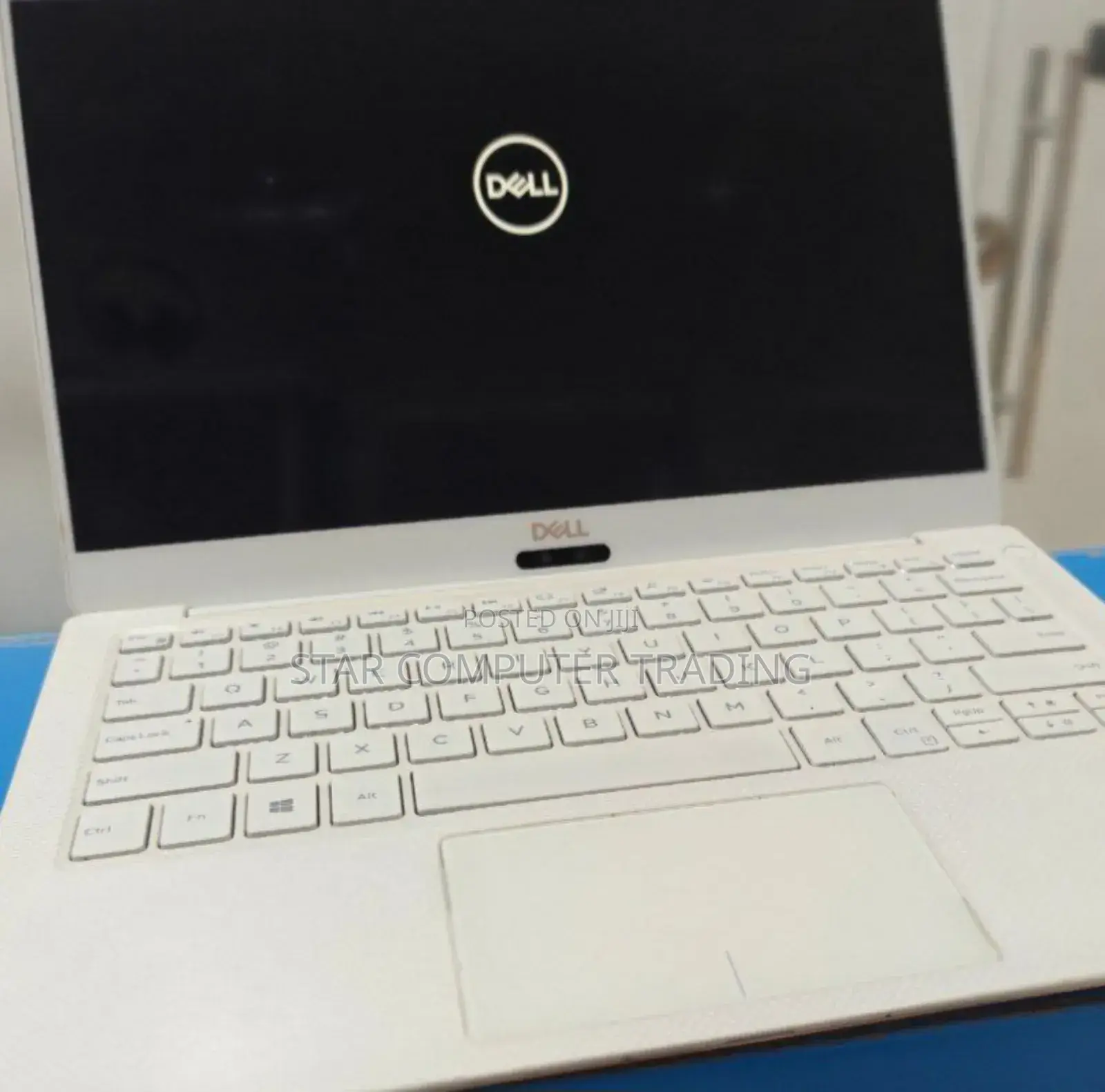 New Laptop Dell XPS 13 8GB Intel Core I7 SSD 512GB