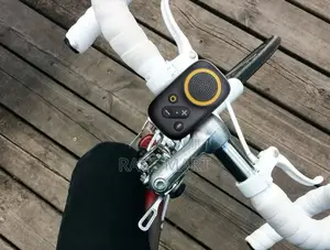 Photo - Green Lion Pulse Wear Bluetooth Speaker Built-in Microphone