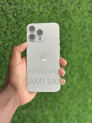 Apple iPhone 15 Pro Max 256 GB