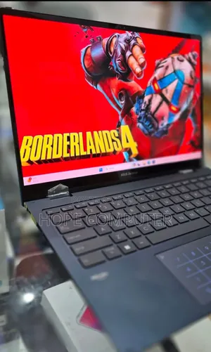 New Laptop Asus ZenBook UX330UA 16GB Intel Core I7 SSD 512GB