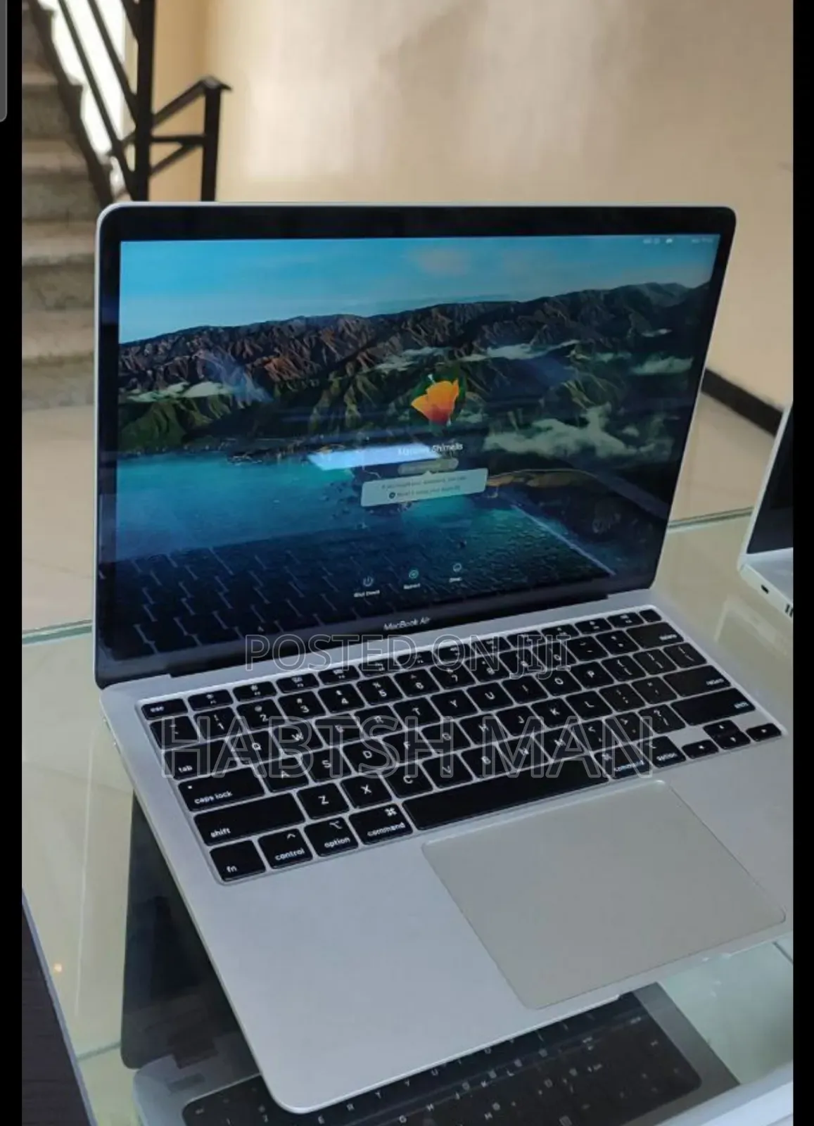 New Laptop Apple MacBook Air 2020 8GB Intel Core I3 SSD 256GB