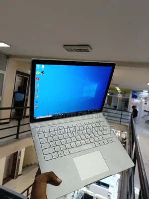 New Laptop Microsoft Surface Book 3 16GB Intel Core I7 SSD 256GB