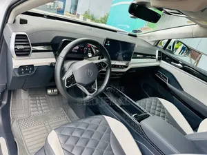 Volkswagen ID.6 2021 White