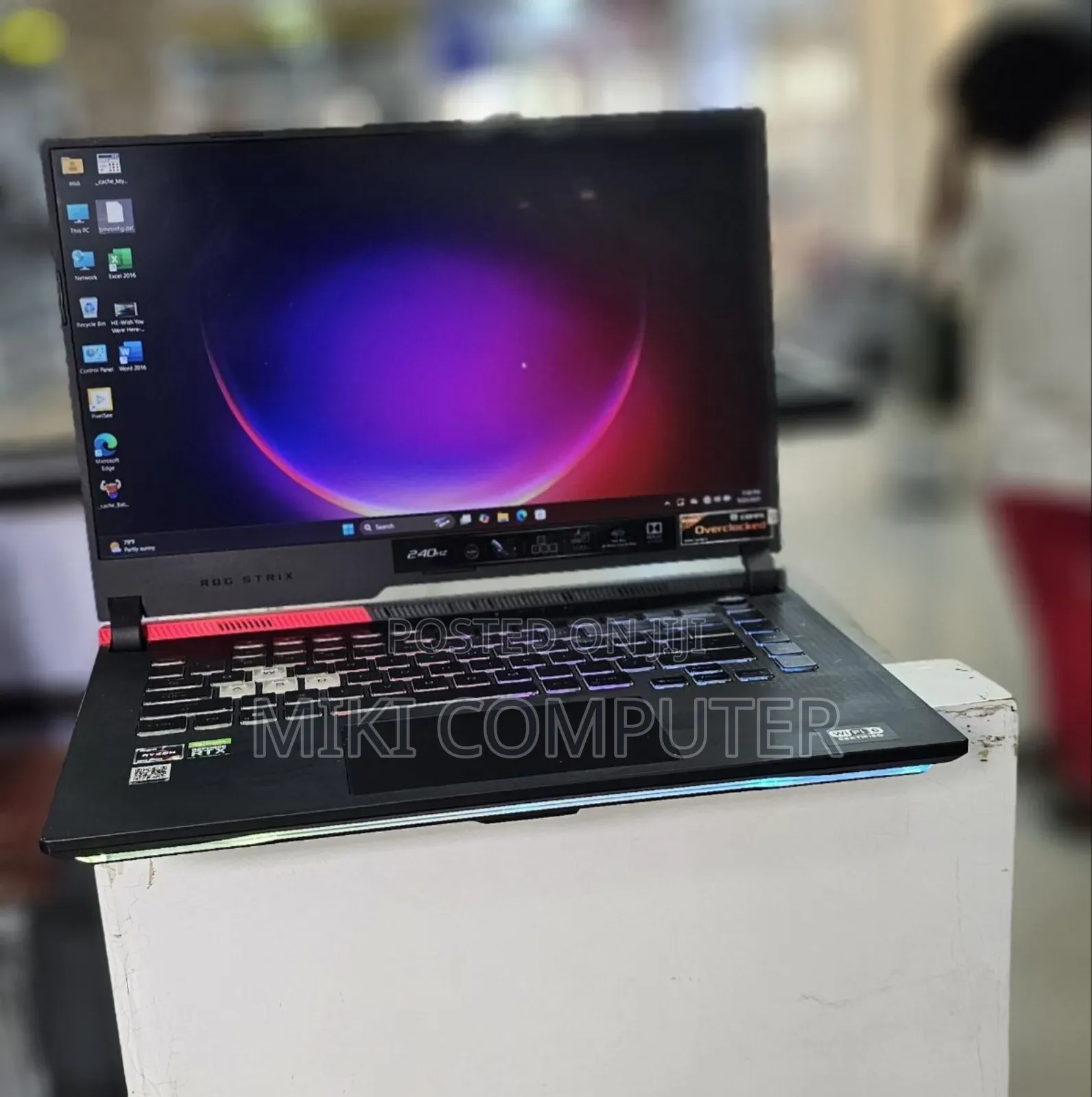 New Laptop Asus ROG Strix G15 16GB AMD Ryzen 9 SSD 1T