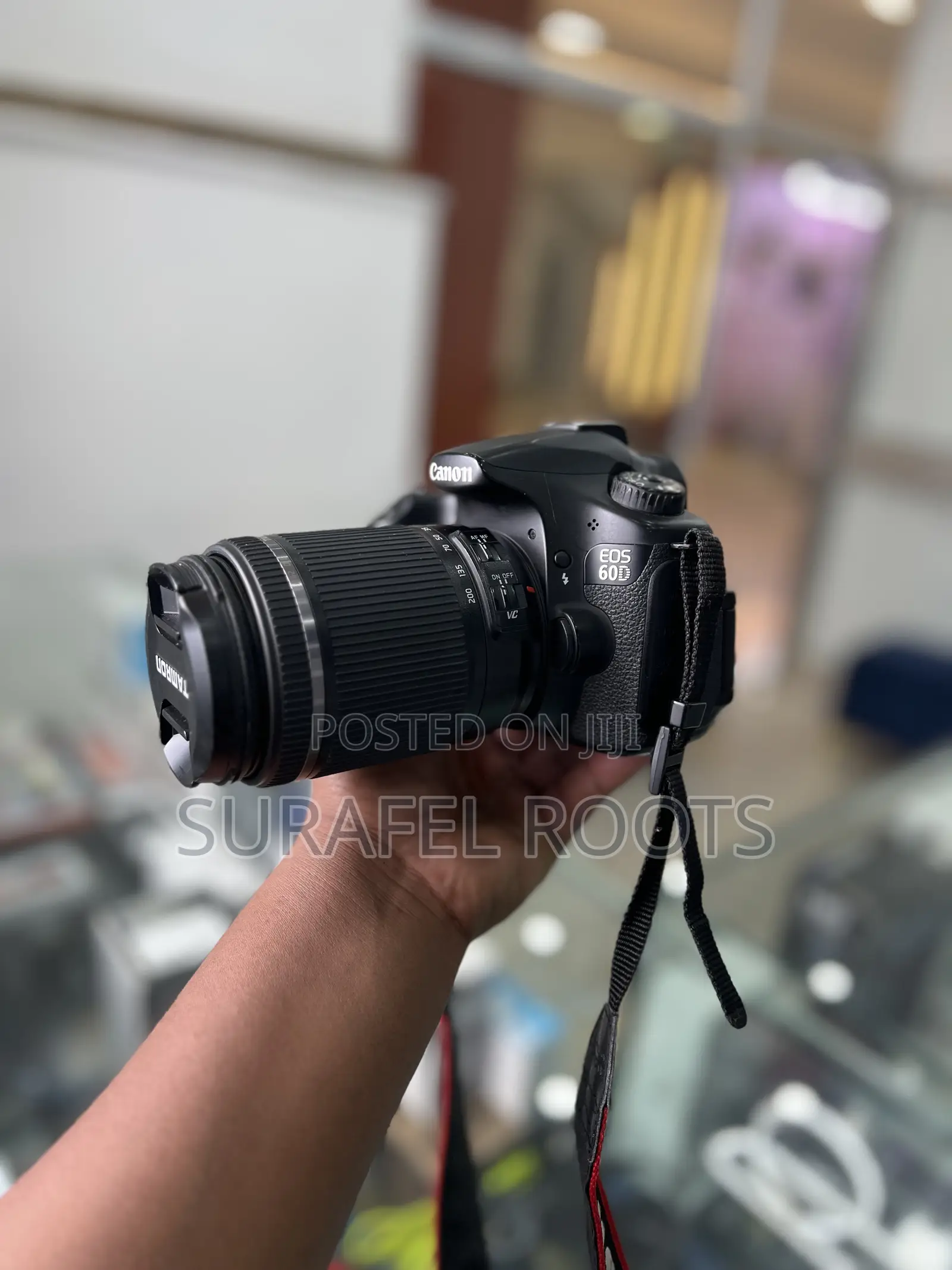 Canon Camera Eos 60d With 18-200mm Lens.