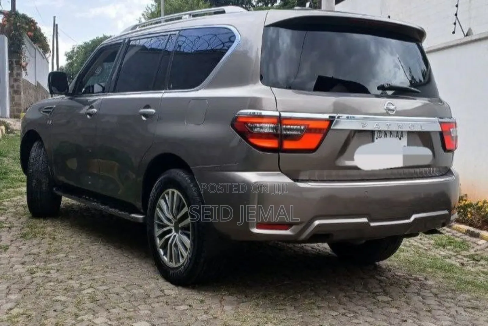 Nissan Patrol 2016 Gray