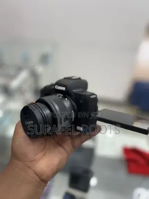 Photo - Canon Mirrorless Eos M (50) Camera