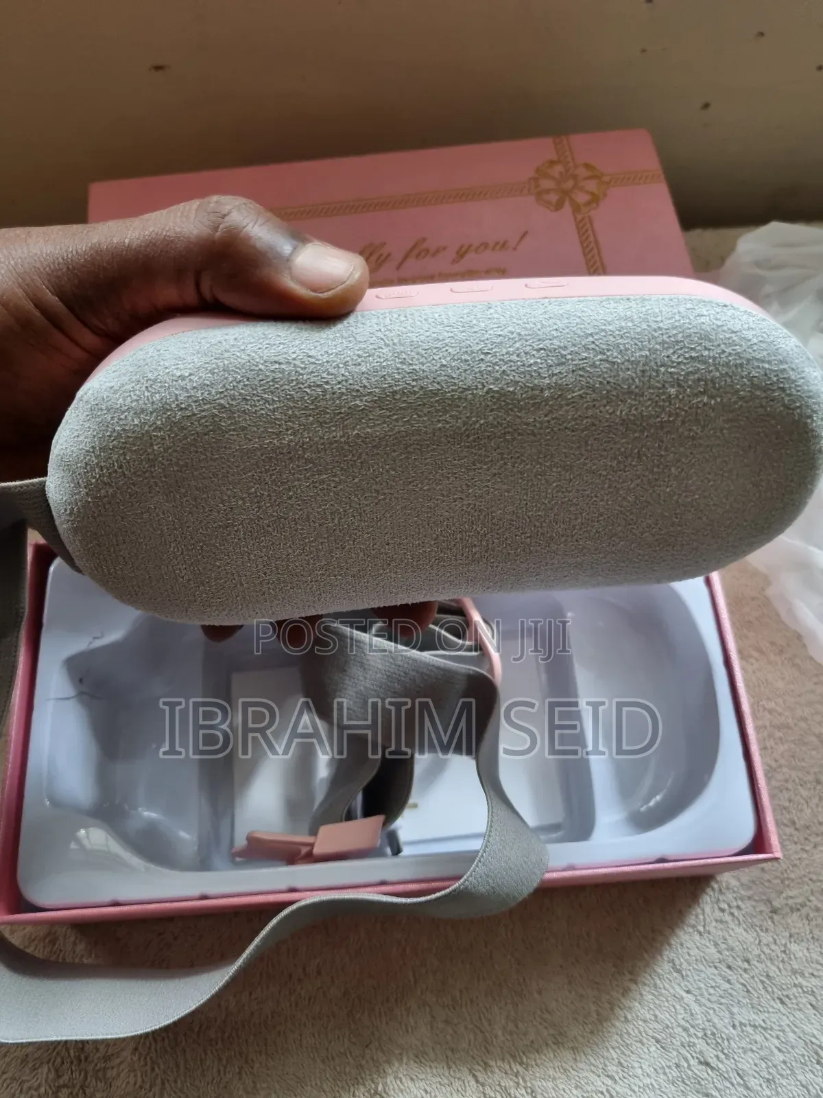 A Portable Menstrual Heating Pad