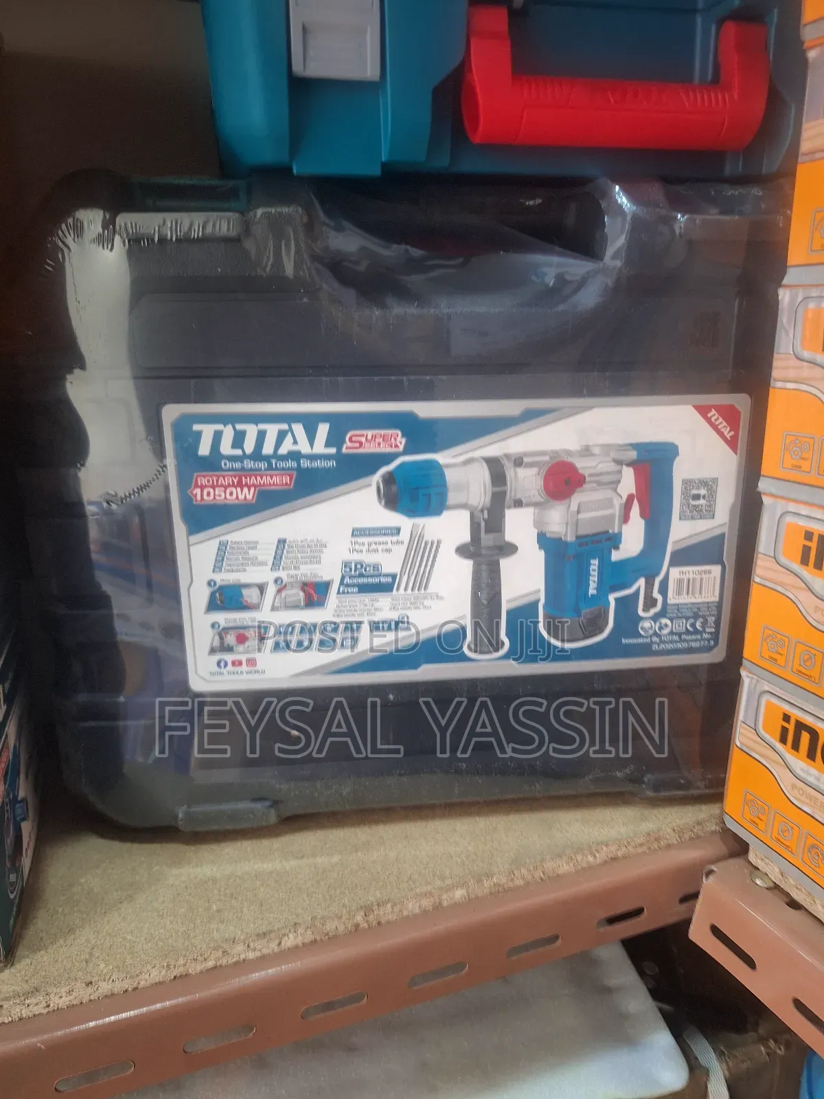 Total Hammer Drill 1050w