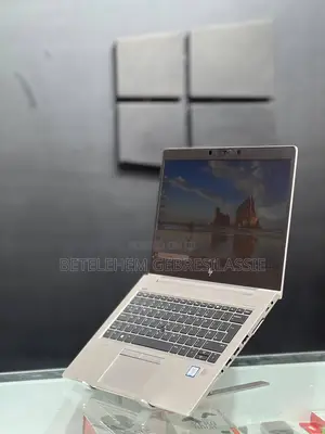 Laptop HP EliteBook 830 G5 16GB Intel Core I5 SSD 512GB