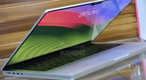 New Laptop Apple MacBook Pro 2023 M3 14-Inch 8GB Apple M3 Pro SSD 512GB