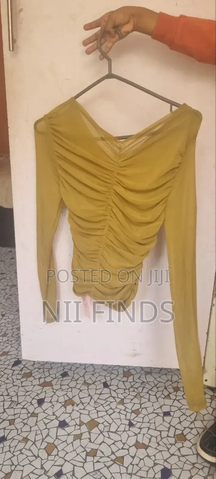 Ruched Long Sleeve Top