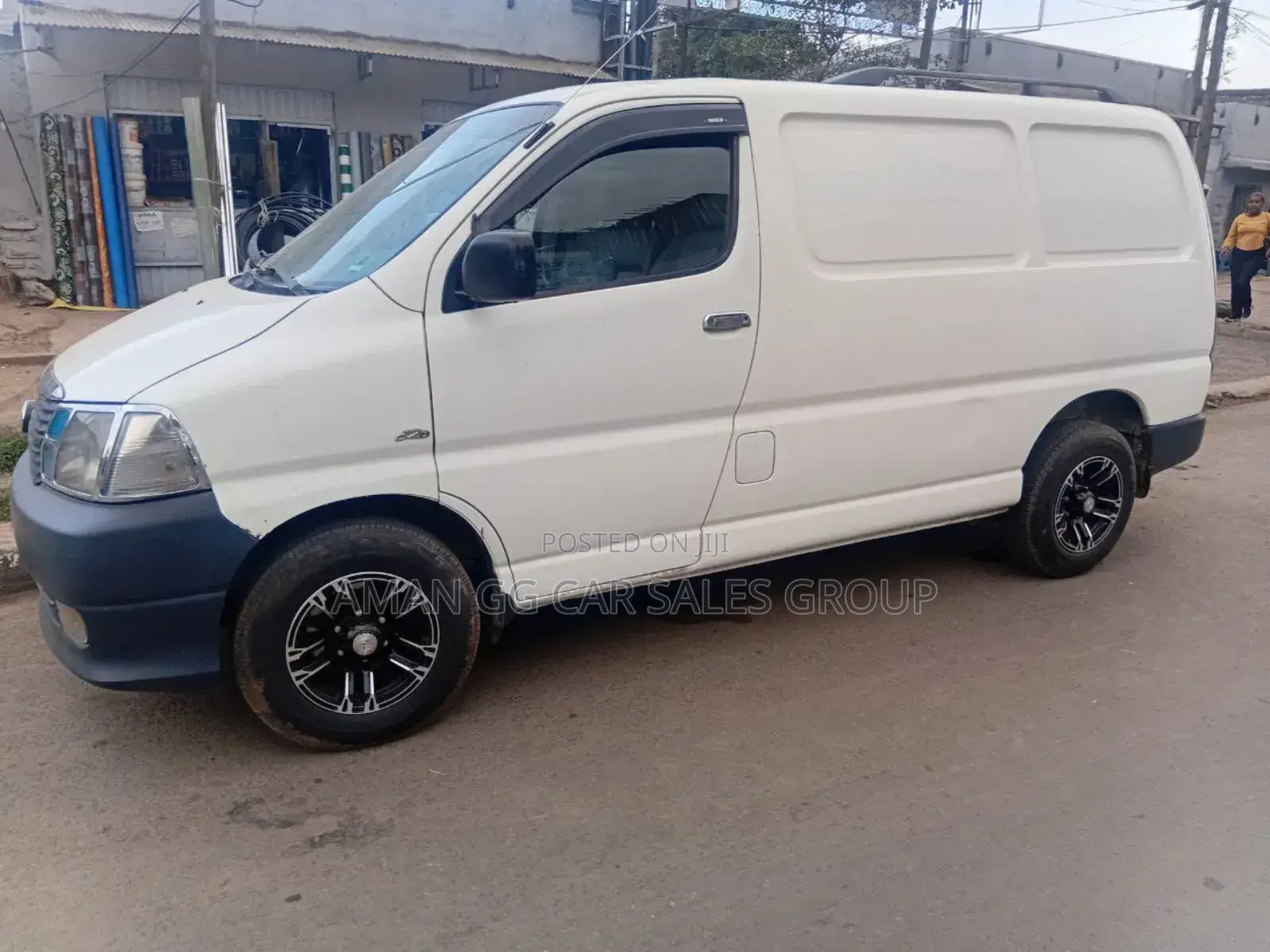 Toyota HiAce 2008 White