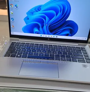 New Laptop HP EliteBook 840 G7 16GB Intel Core I5 SSD 512GB