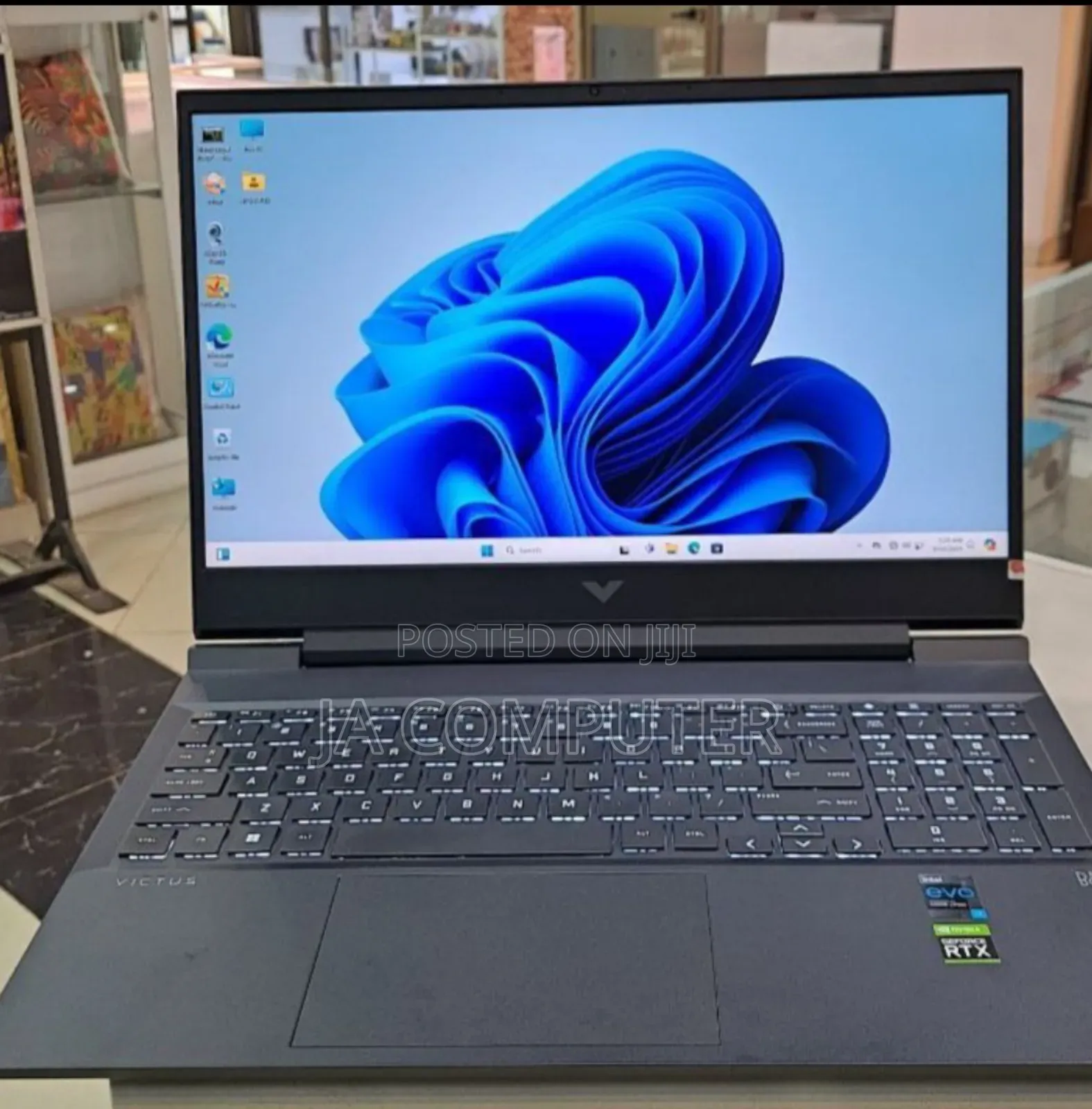 New Laptop HP Victus 16 16GB Intel Core I7 SSD 512GB