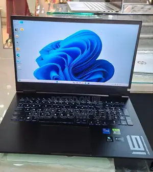 New Laptop HP Omen 16 16GB Intel Core I7 SSD 1T