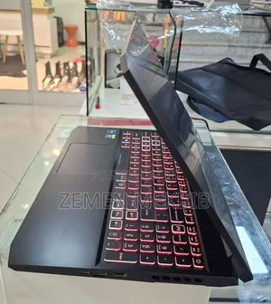 New Laptop Acer Predator Helios 300 16GB Intel Core I7 SSD 512GB