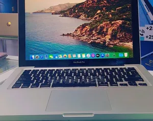 New Laptop Apple MacBook Pro 2012 4GB Intel Core I5 HDD 500GB