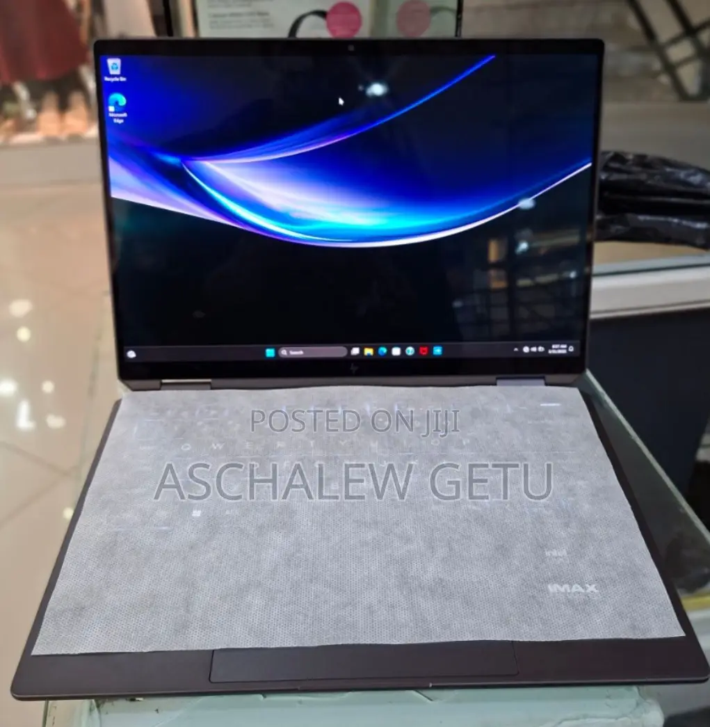 New Laptop HP Spectre 16GB Intel Core Ultra 7 SSD 1T