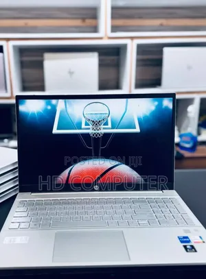 New Laptop HP Pavilion 15 16GB Intel Core I5 SSD 1T