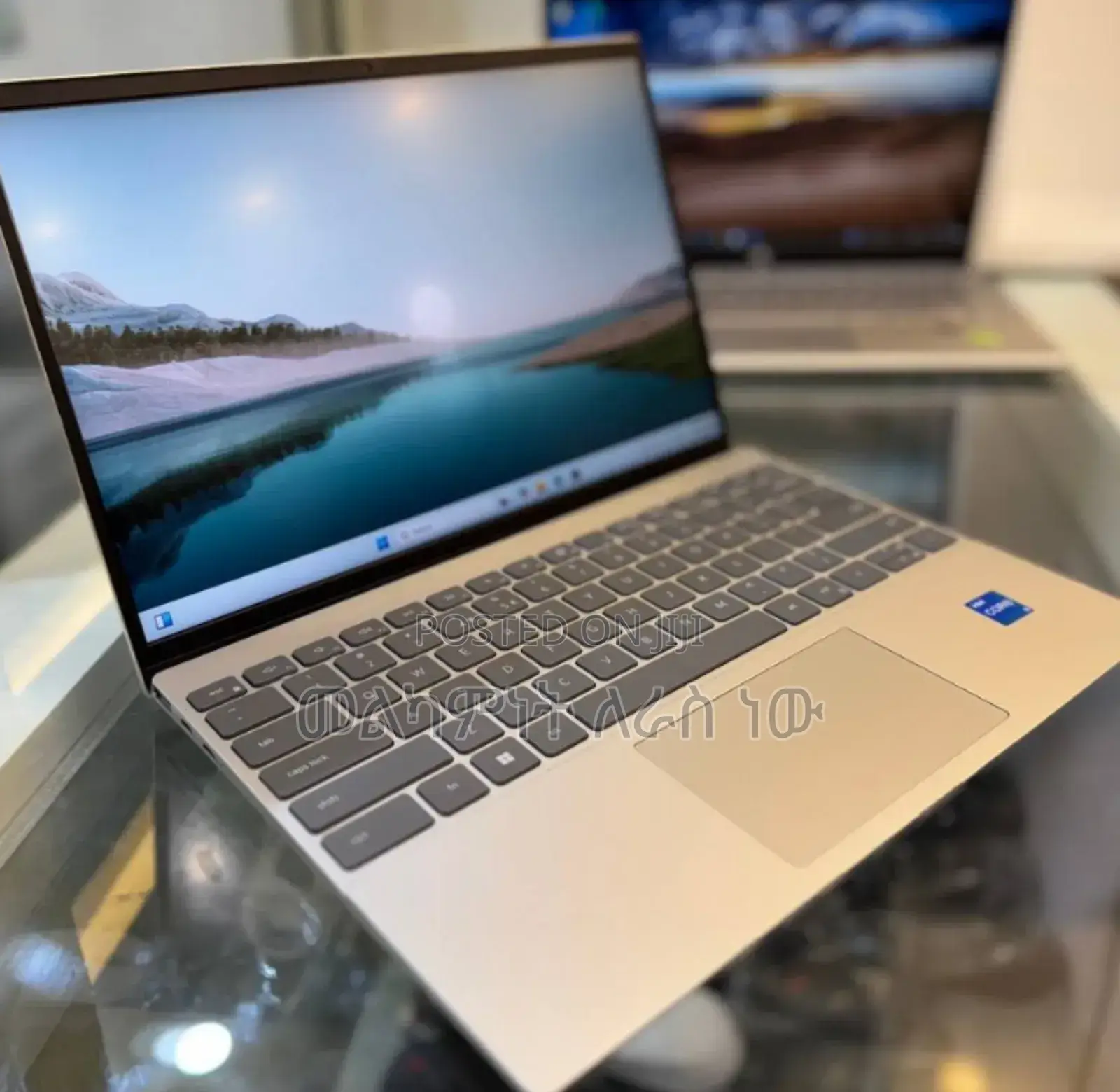 New Laptop Dell Inspiron 13 5368 16GB Intel Core I5 SSD 512GB