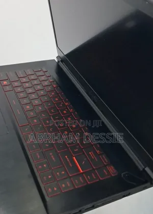 New Laptop MSI GF63 16GB Intel Core I7 SSD 512GB