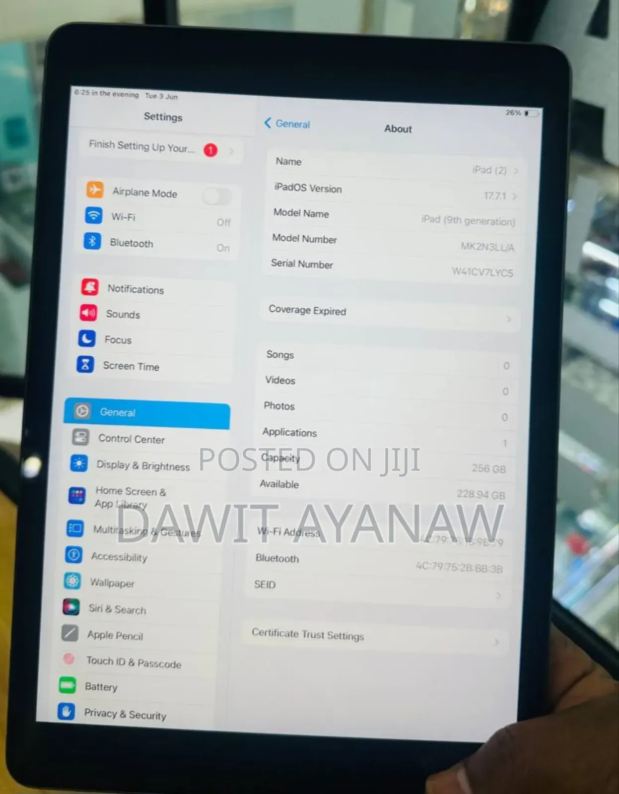 New Apple iPad 10.2 (2021) 256 GB Silver