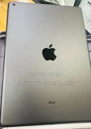 New Apple iPad 10.2 (2021) 256 GB Silver