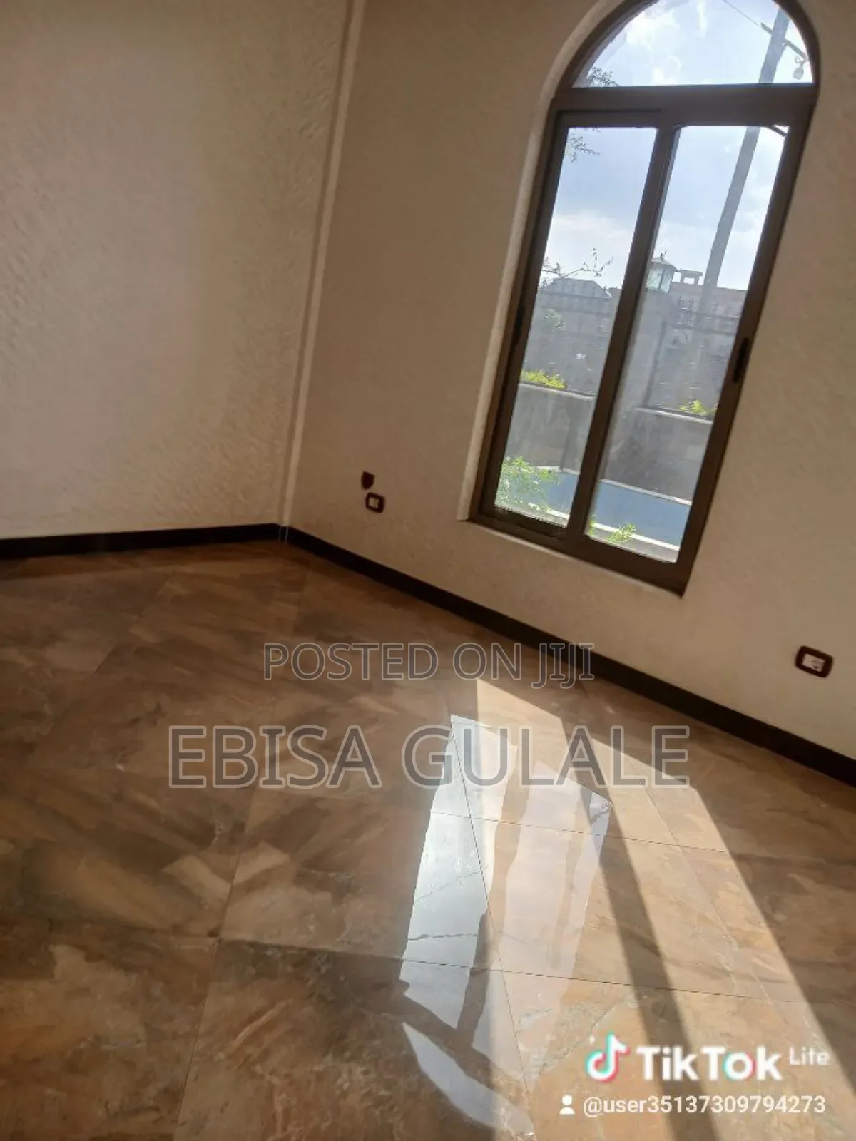 Furnished 4bdrm Farm House in Oromia-Finfinne for sale