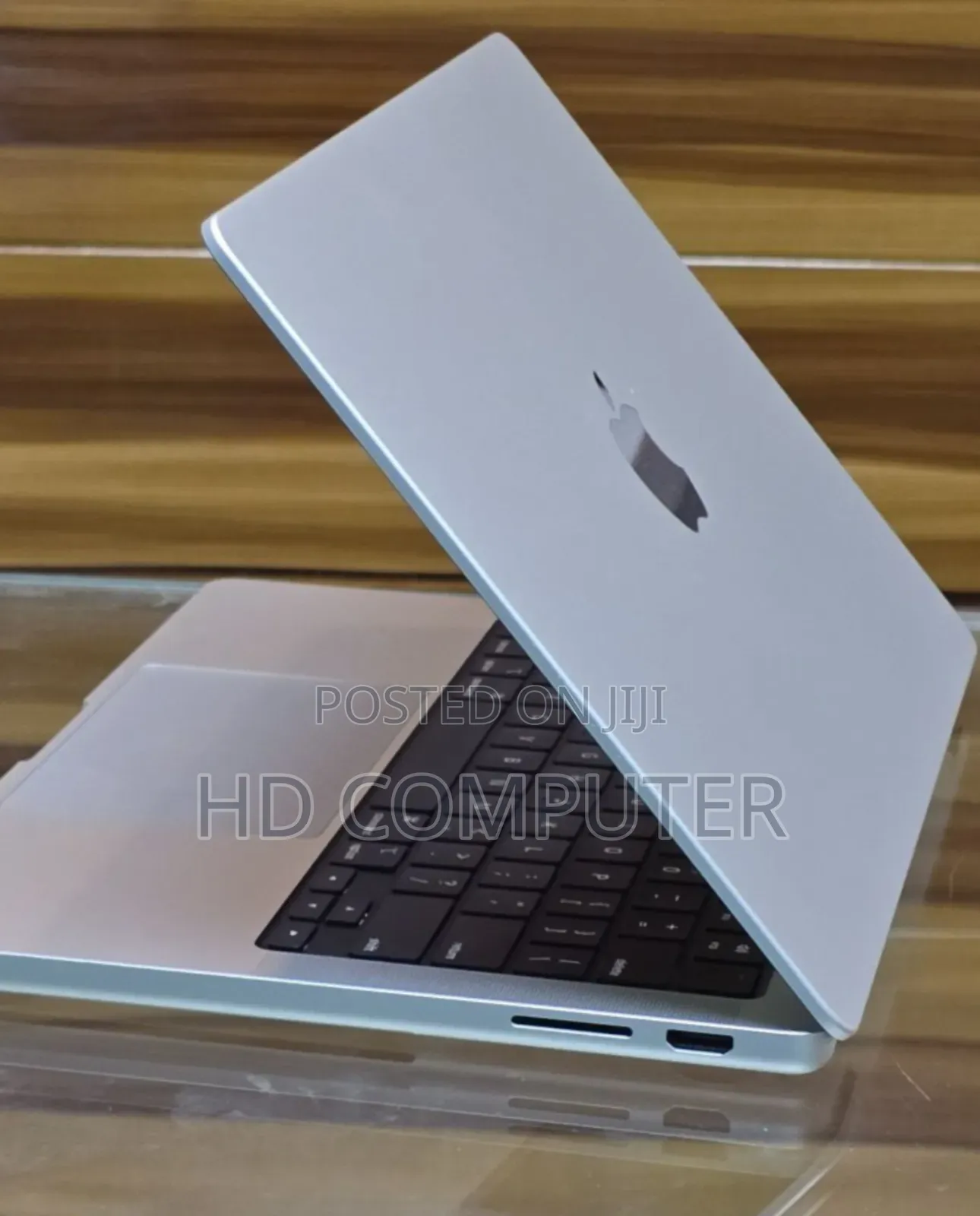 New Apple MacBook Pro 2023 M3 Max 14-Inch 8GB Apple M3 Pro SSD 512GB