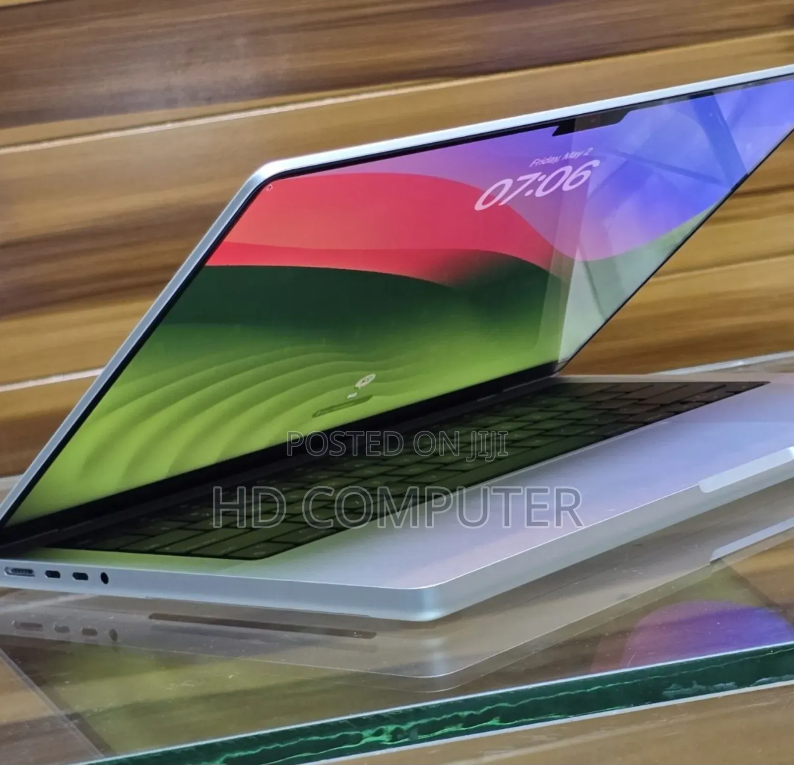 New Apple MacBook Pro 2023 M3 Max 14-Inch 8GB Apple M3 Pro SSD 512GB