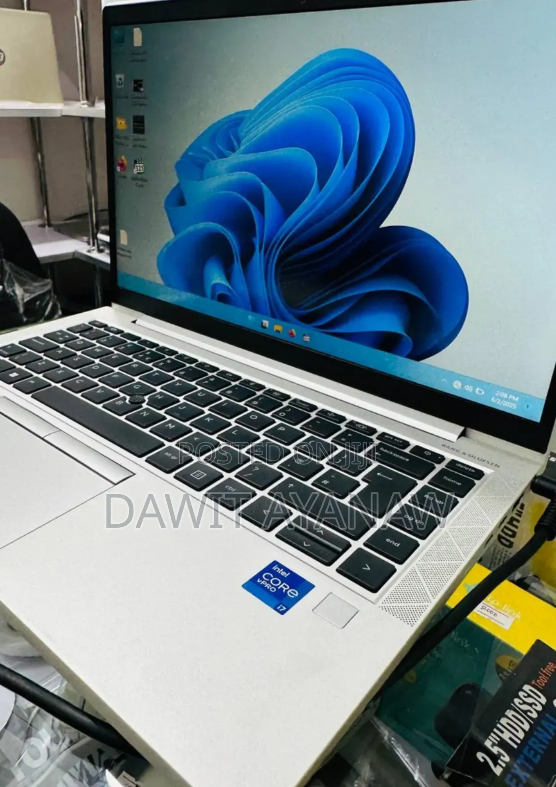 New Laptop HP EliteBook 830 G8 16GB Intel Core I5 SSD 512GB