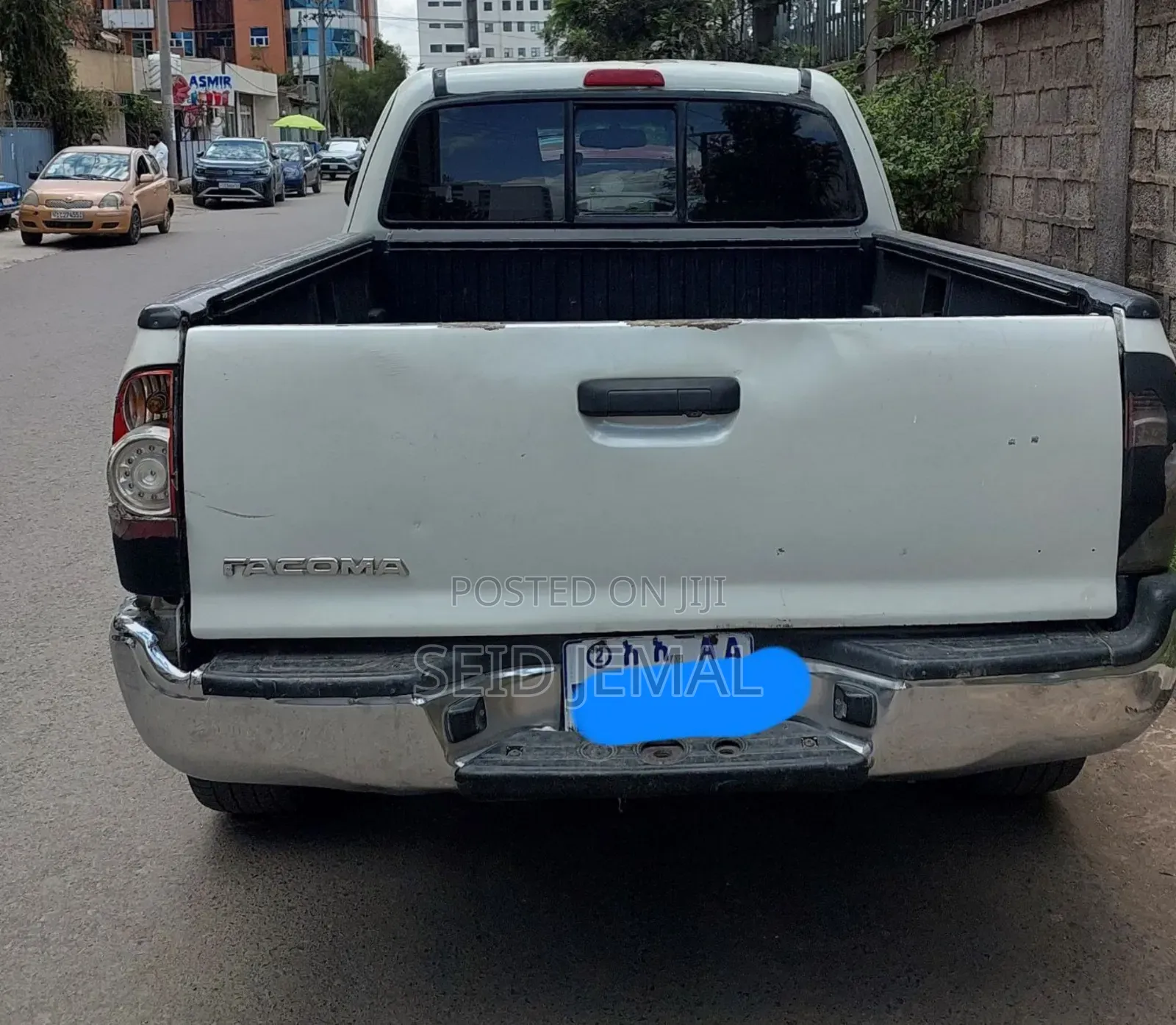 Toyota Tacoma 2011 White