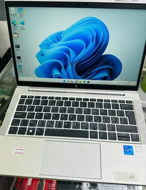 New Laptop HP EliteBook 830 G8 16GB Intel Core I5 SSD 512GB