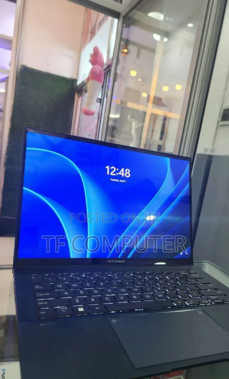 New Laptop Asus ZenBook UX303LA 16GB Intel Core I7 SSD 512GB