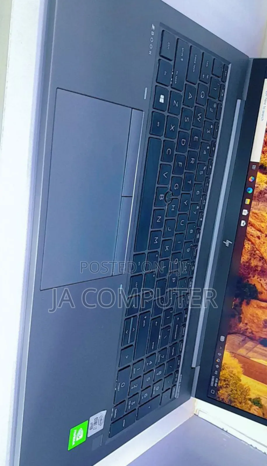 New Laptop HP Zbook Studio G7 16GB Intel Core I7 SSD 512GB