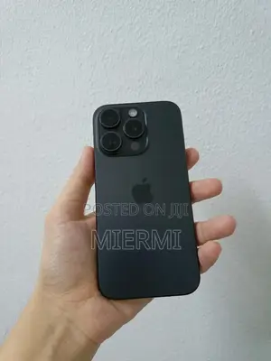 New Apple iPhone 15 Pro 128 GB Black