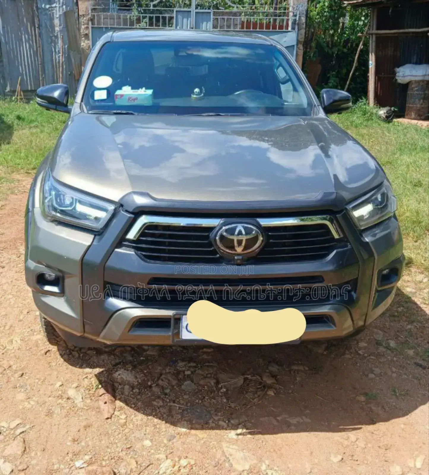 Toyota Hilux 2022 Green