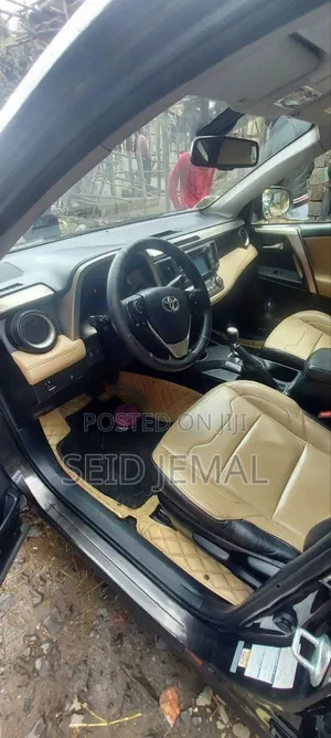 Toyota RAV4 2017 Black