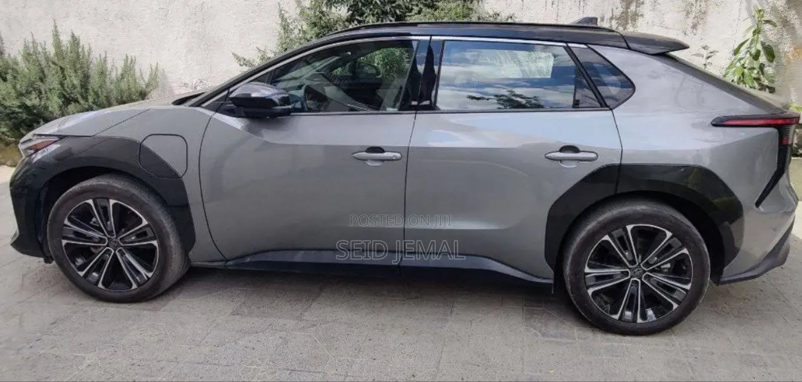 New Toyota bZ4X 2024 Gray