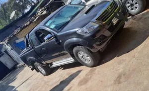 Toyota Hilux 2013 Black