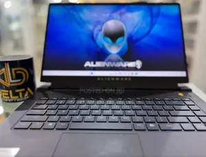 New Laptop Alienware M15 R3 16GB AMD Ryzen 7 SSD 512GB