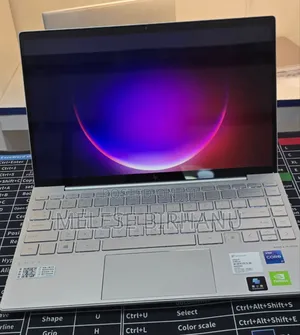 New Laptop HP Envy 13 16GB Intel Core I7 SSD 1T