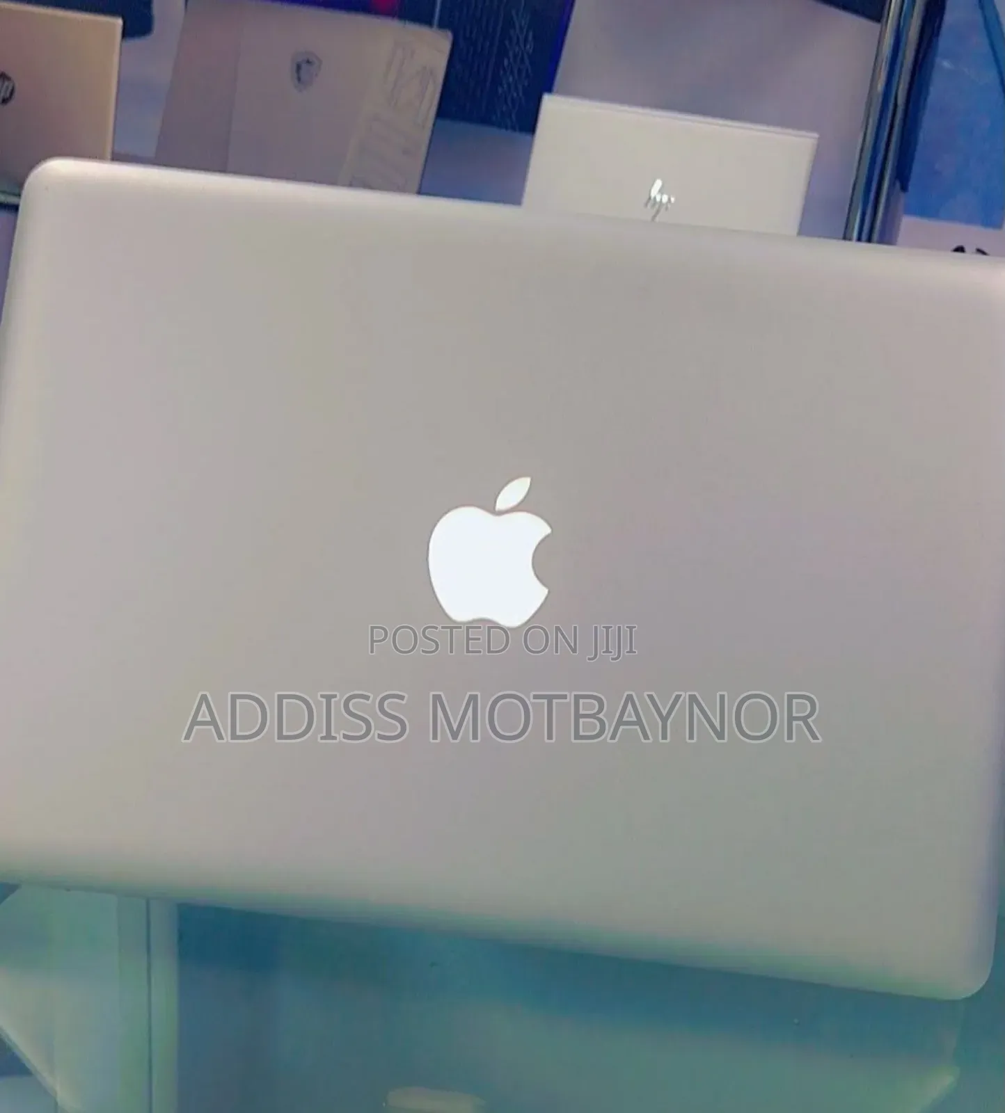 New Laptop Apple MacBook 2012 4GB Intel Core I5 SSD 500GB