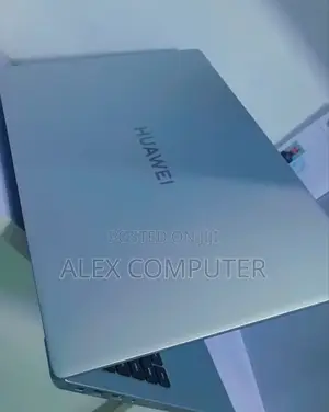 New Laptop Huawei Matebook D 15 8GB Intel Core I5 SSD 512GB