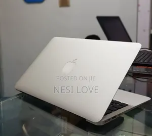 New Laptop Apple MacBook Air 2015 4GB Intel Core I5 SSD 128GB